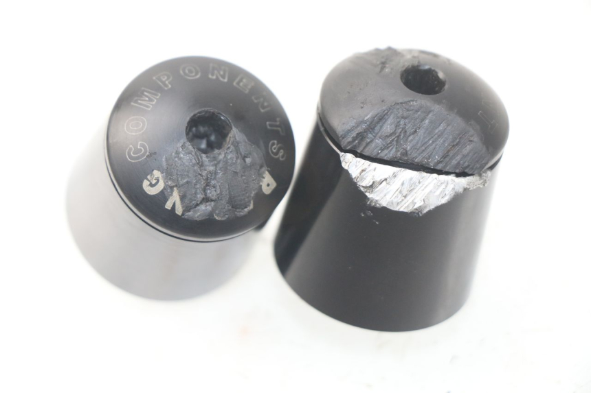 photo de EMBOUT DE GUIDON KAWASAKI Z Z900 900 (2017 - 2019)