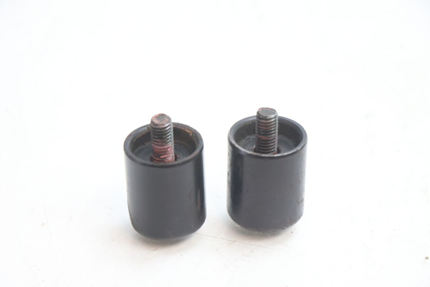 photo de EMBOUT DE GUIDON KAWASAKI ZX-6R ZX6R 600 (1995 - 1997) - Gros plan technique