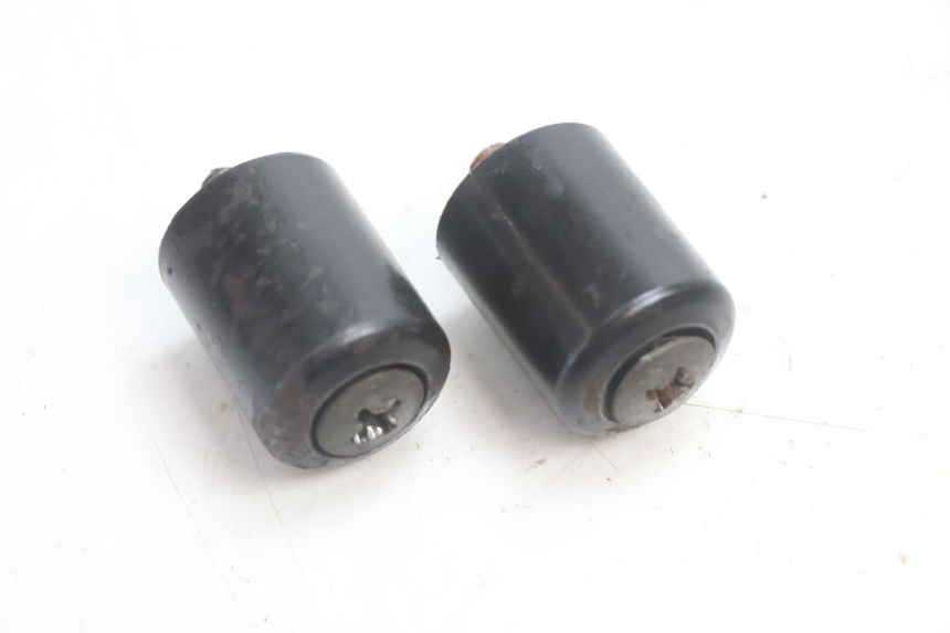 photo de EMBOUT DE GUIDON KAWASAKI ZX-6R ZX6R 600 (1995 - 1997) - Zoom état d’usage