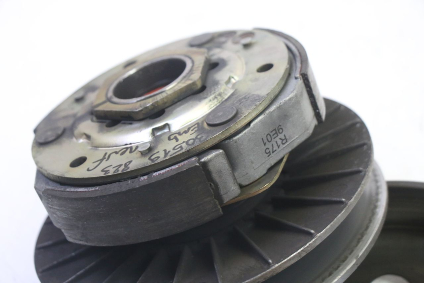 photo de EMBRAYAGE QUADRO 4 4D 350 (2015 - 2018)