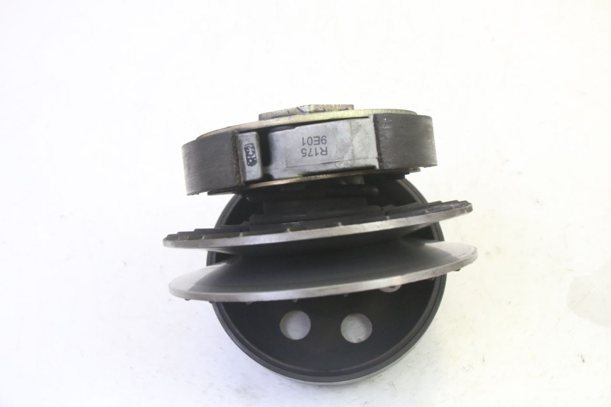 photo de EMBRAYAGE QUADRO 4 4D 350 (2015 - 2018)