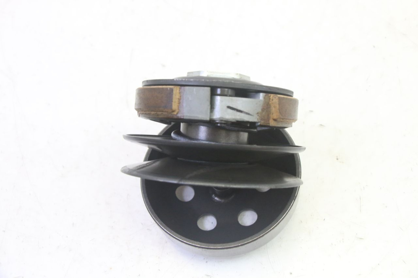 photo de EMBRAYAGE KYMCO AGILITY 4T 50 (2018 - 2022) - Autre angle de vue