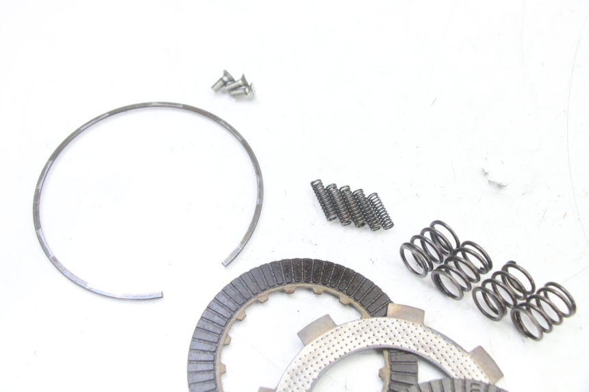 photo de EMBRAYAGE APOLLO RFZ 125