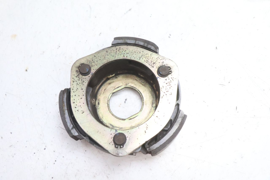 photo de EMBRAYAGE APRILIA ATLANTIC S 125 (2010 - 2013) - Zoom état d’usage