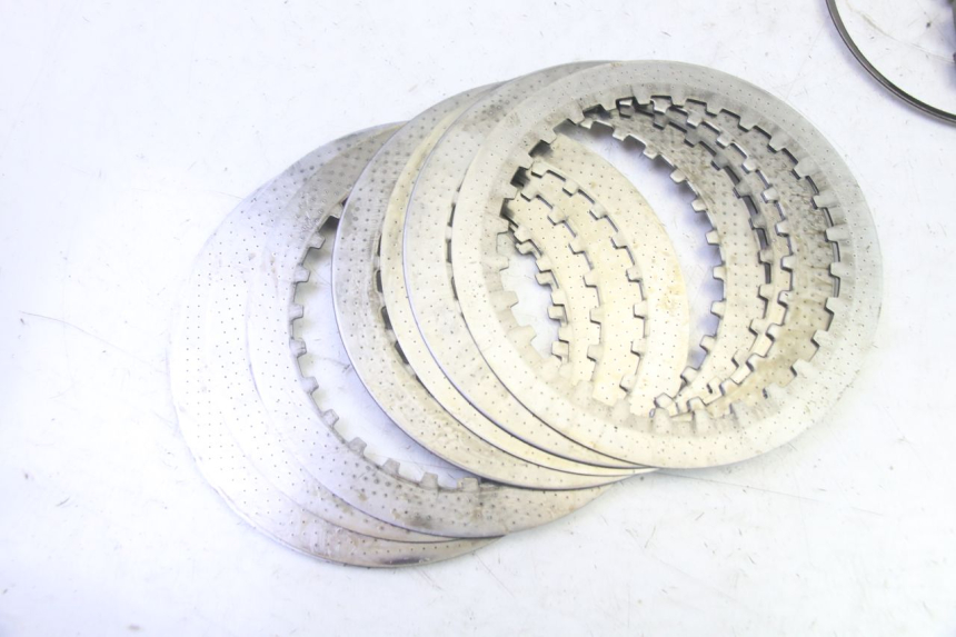 photo de EMBRAYAGE MV AGUSTA BRUTALE R WALLY 910 (2008 - 2008) - Points de fixation