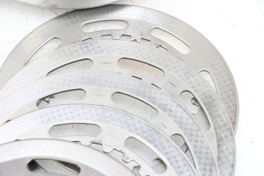 photo de EMBRAYAGE SUZUKI BURGMAN EXECUTIVE ABS 650 (2006 - 2012) - Focus structure