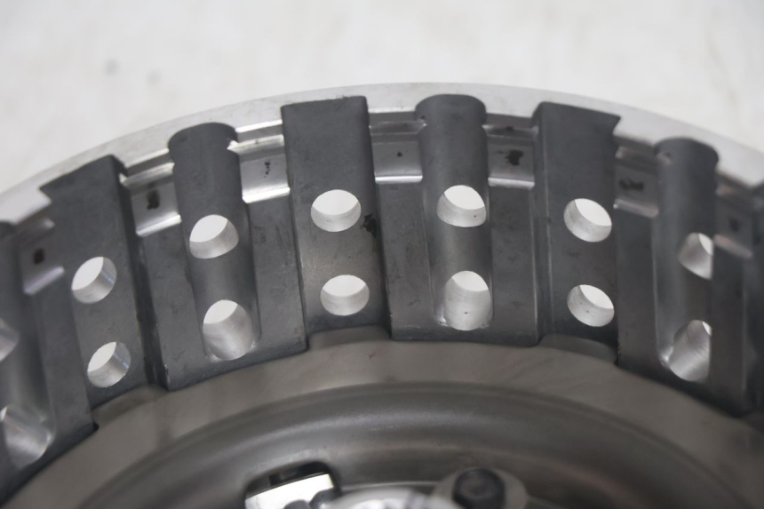 photo de EMBRAYAGE SUZUKI BURGMAN EXECUTIVE ABS 650 (2006 - 2012) - Autre angle de vue