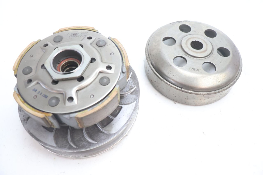 photo de EMBRAYAGE BMW C SPORT 650 (2015 - 2021) - Gros plan technique