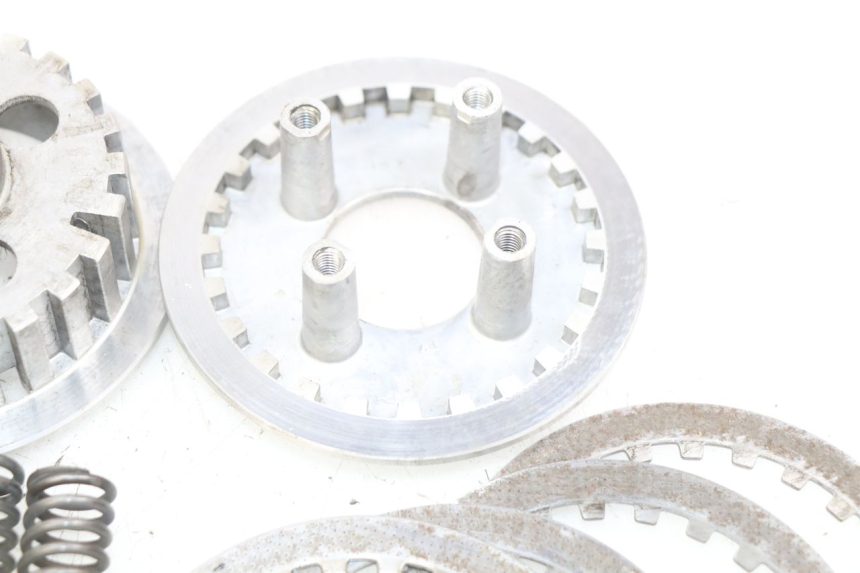photo de EMBRAYAGE HONDA CM 125 (1983 - 2003)