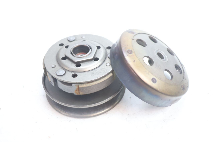 photo de EMBRAYAGE JM MOTORS EVOLIS 4T 50 (2018 - 2022) - Détail de la pièce