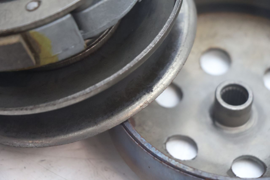 photo de EMBRAYAGE JM MOTORS EVOLIS 4T 50 (2018 - 2022) - Zoom état d’usage