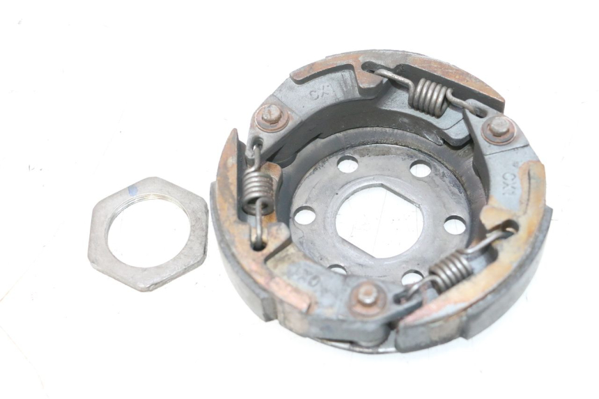 photo de EMBRAYAGE KEEWAY F-ACT FACT EVO 50 (2020 - 2026) - Gros plan technique