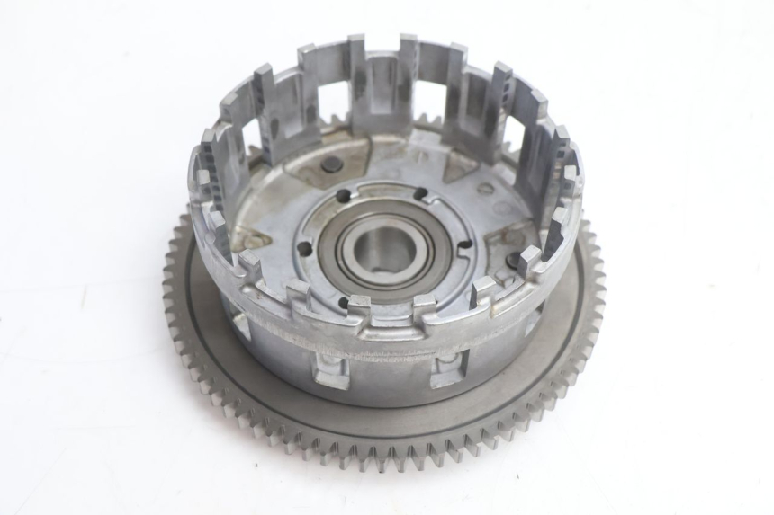 photo de EMBRAYAGE SUZUKI GSR 600 (2005 - 2012) - Autre angle de vue