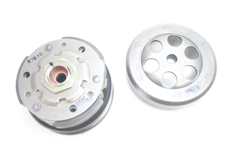 photo de EMBRAYAGE KEEWAY HURRICANE 50 (2006 - 2019) - Gros plan technique