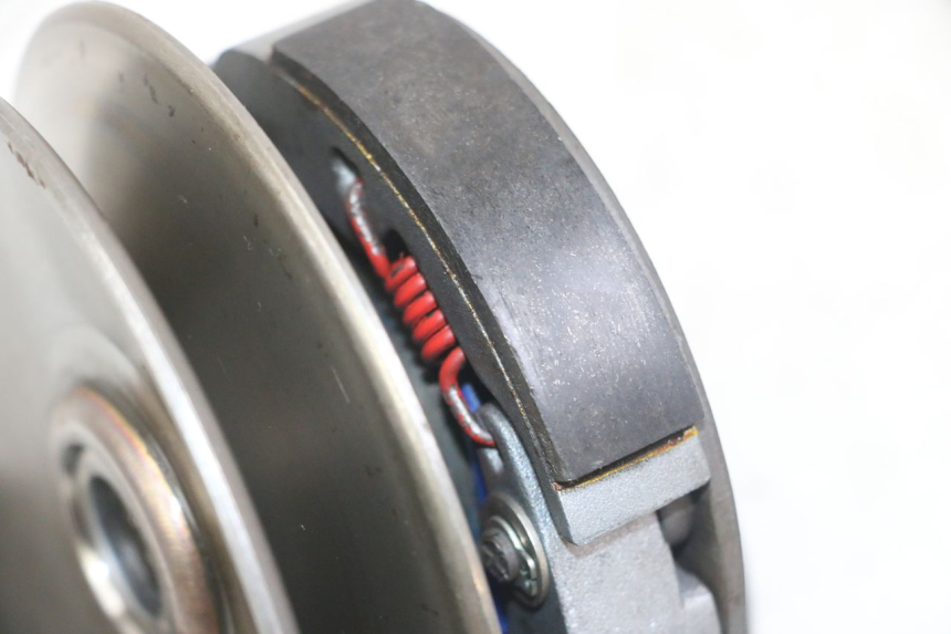 photo de EMBRAYAGE PEUGEOT JET FORCE CARBU 50 (2003 - 2016)
