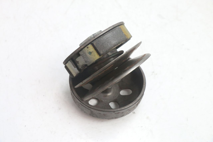 photo de EMBRAYAGE PEUGEOT KISBEE 4T 50 (2018 - 2022) - Autre angle de vue