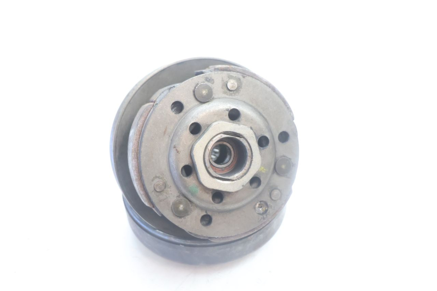 photo de EMBRAYAGE PEUGEOT KISBEE 4T 50 (2018 - 2022) - Autre angle de vue