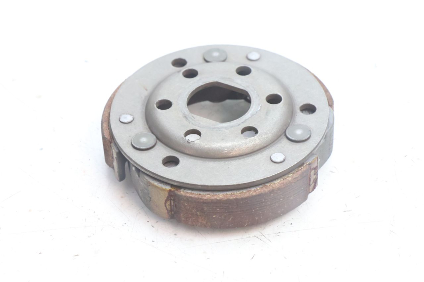 photo de EMBRAYAGE PEUGEOT KISBEE 4T 50 (2010 - 2017) - Détail de la pièce