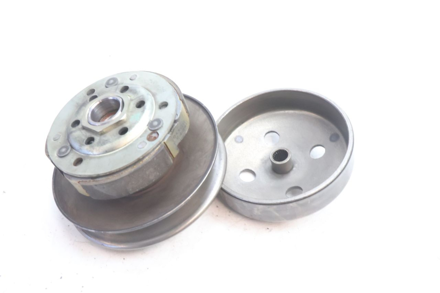 photo de EMBRAYAGE PIAGGIO LIBERTY IGET 4T 50 (2021 - 2025) - Vue principale