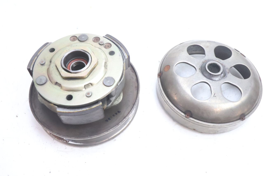 photo de EMBRAYAGE PIAGGIO LIBERTY 125 (1998 - 2008) - Autre angle de vue