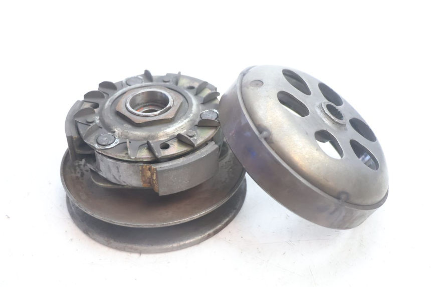 photo de EMBRAYAGE PIAGGIO MP3 125 (2006 - 2014) - Vue principale