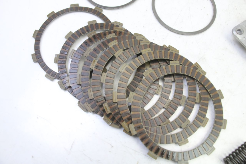 photo de EMBRAYAGE HONDA NTV DEAUVILLE 650 (2001 - 2006)