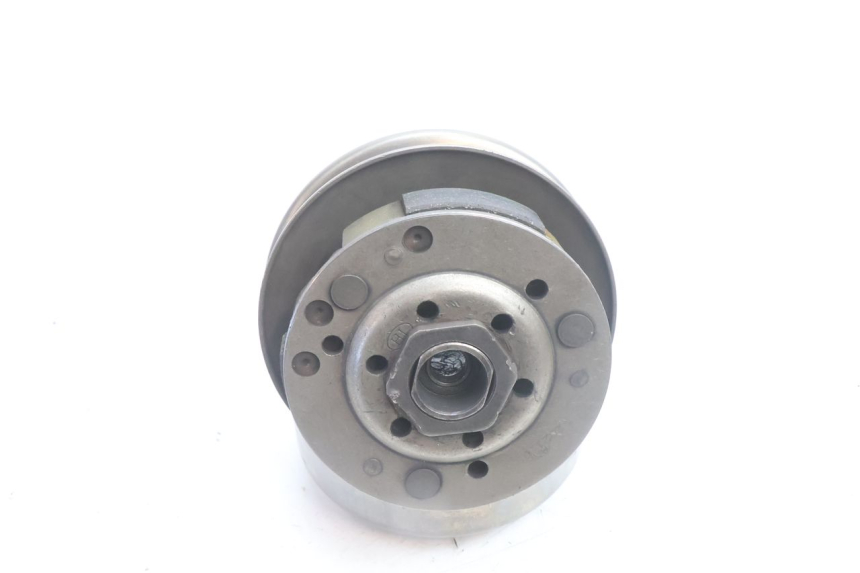 photo de EMBRAYAGE SYM ORBIT III 3 4T 50 (2021 - 2025) - Points de fixation