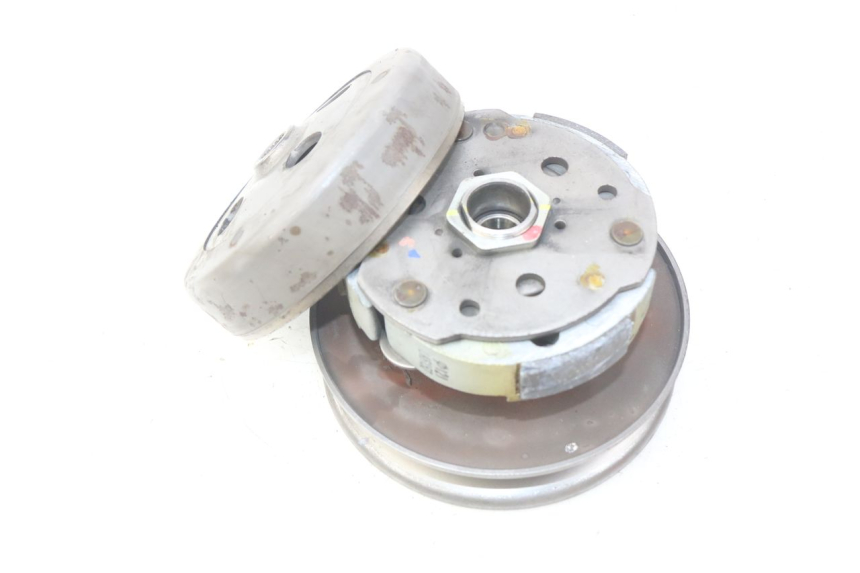 photo de EMBRAYAGE PIAGGIO VESPA GTS IGET ABS 125 (2017 - 2023)