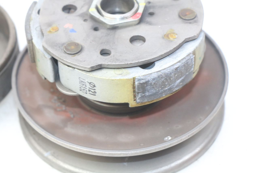 photo de EMBRAYAGE PIAGGIO VESPA GTS IGET ABS 125 (2017 - 2023)