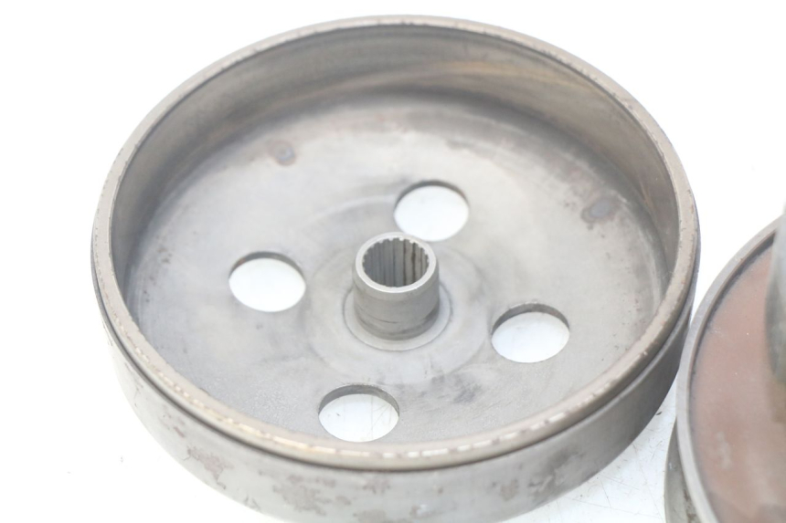 photo de EMBRAYAGE PIAGGIO VESPA GTS IGET ABS 125 (2017 - 2023)