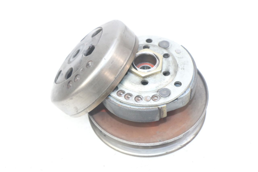 photo de EMBRAYAGE PIAGGIO VESPA PRIMAVERA 2T 50 (2013 - 2018)