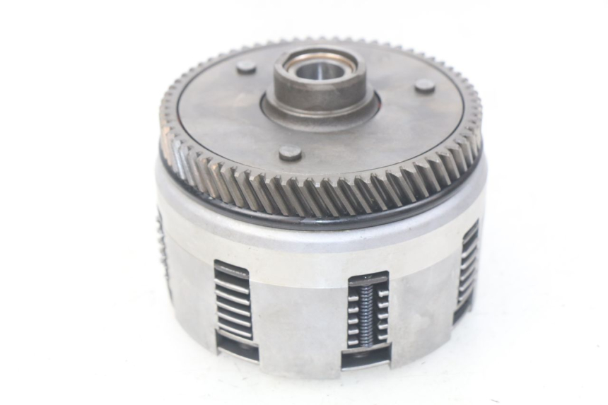photo de EMBRAYAGE YAMAHA PW 80 (1983 - 2014) - Gros plan technique