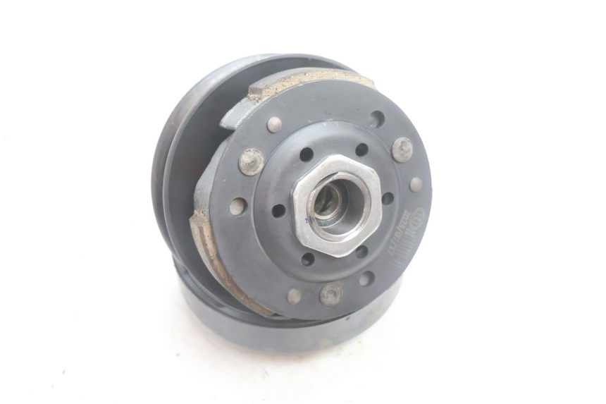 photo de EMBRAYAGE JM MOTORS R-MAX TECH 50 (2024 - 2026) - Gros plan technique