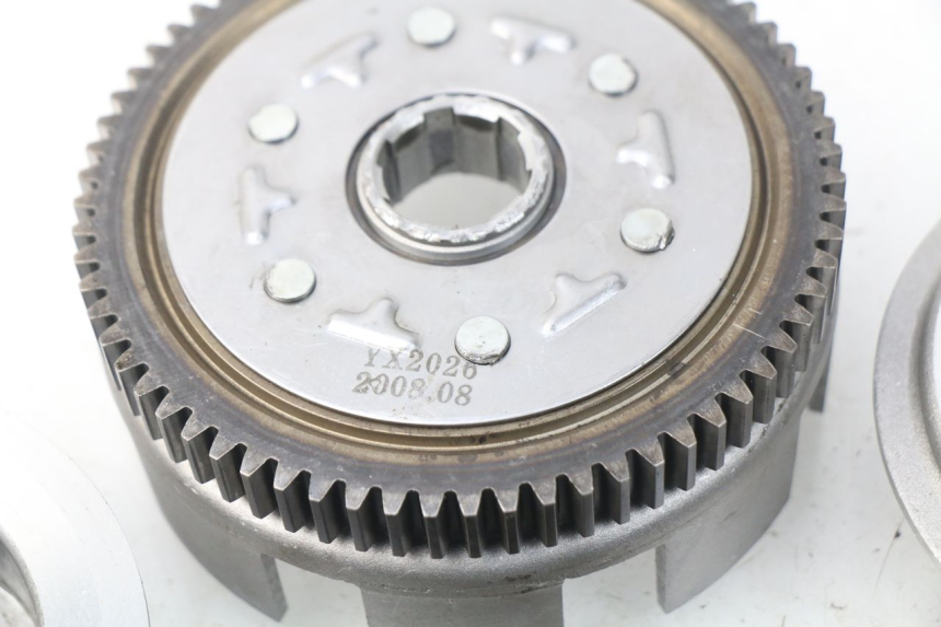 photo de EMBRAYAGE YCF R-START 125 - Points de fixation