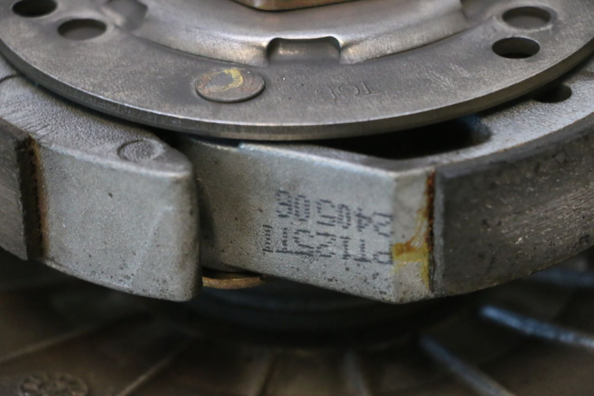 photo de EMBRAYAGE PEUGEOT SATELIS COMPRESSOR K15 125 (2006 - 2009) - Zoom état d’usage