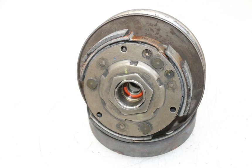 photo de EMBRAYAGE PEUGEOT SATELIS 125 (2013 - 2018) - Vue principale