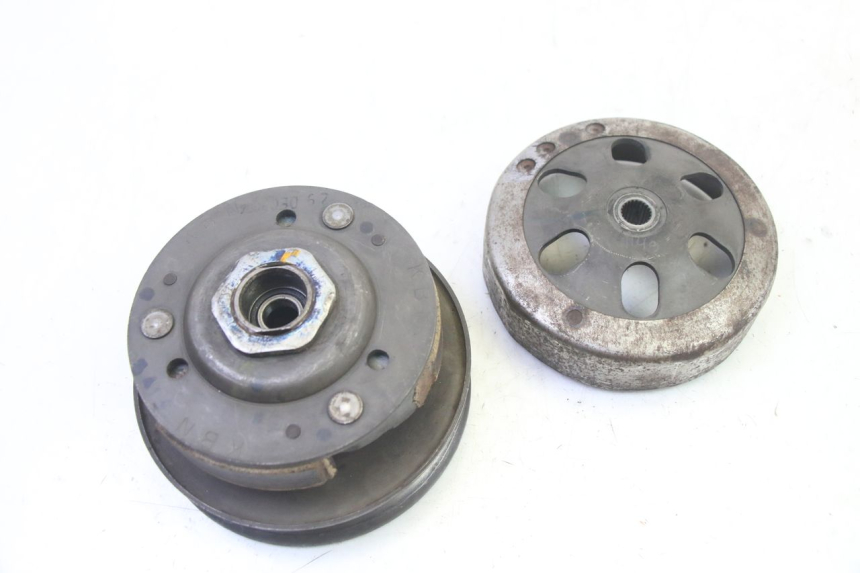 photo de EMBRAYAGE HONDA SCV LEAD 100 (2003 - 2007)