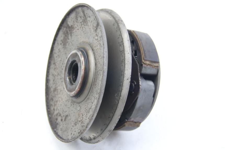 photo de EMBRAYAGE SUZUKI SIXTEEN 125 (2008 - 2010) - Détail de la pièce