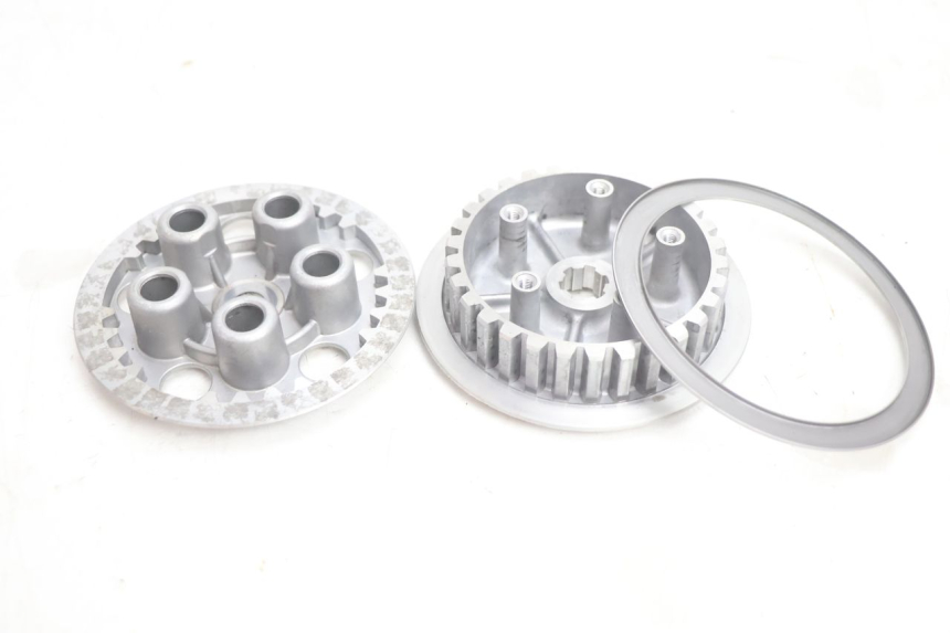 photo de EMBRAYAGE SUZUKI SMX SUPERMOTARD 50 (1996 - 2001) - Gros plan technique
