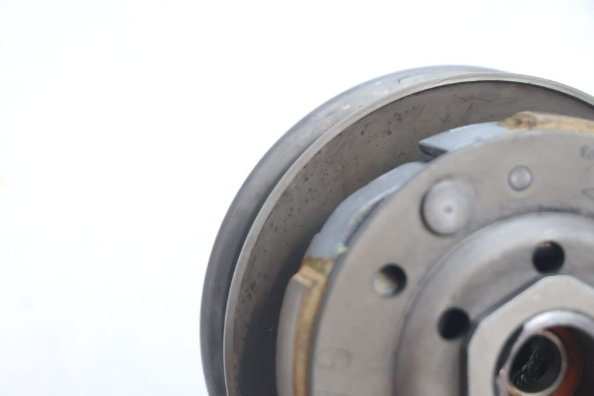 photo de EMBRAYAGE KYMCO SUPER 8 2T 50 (2007 - 2013) - État de surface