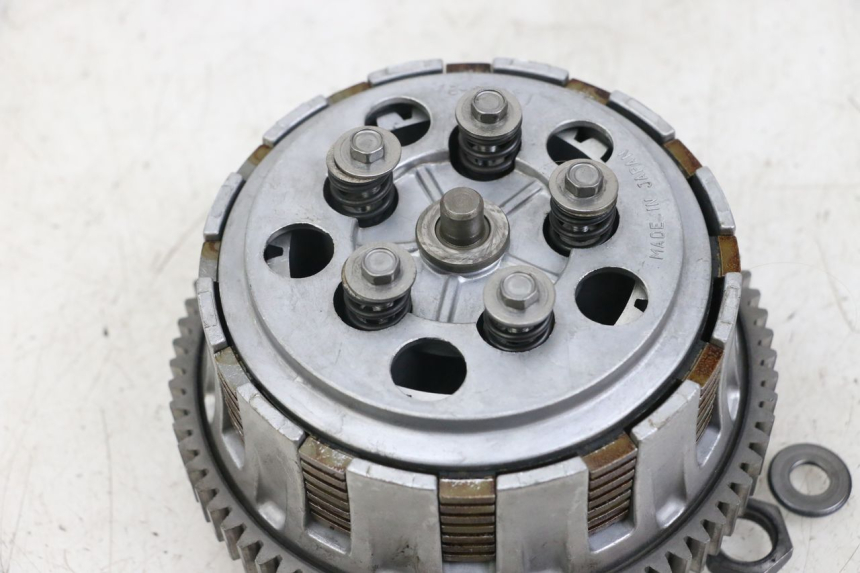 photo de EMBRAYAGE SUZUKI GSX E 250 (1982 - 1983)