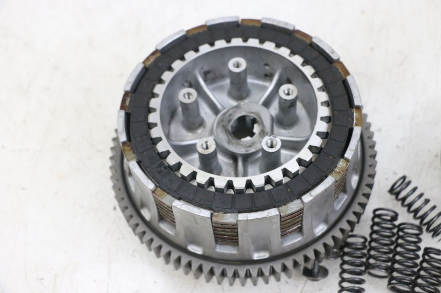 photo de EMBRAYAGE SUZUKI GSX E 250 (1982 - 1983)