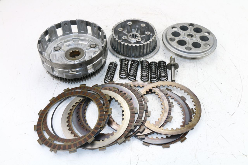 photo de EMBRAYAGE SUZUKI SFV GLADIUS 650 (2009 - 2015) - Vue principale