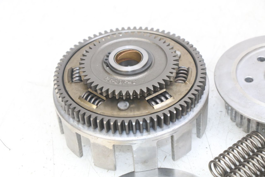 photo de EMBRAYAGE SUZUKI SV N 650 (1999 - 2002)