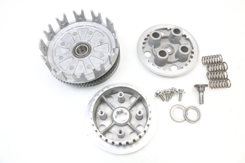 photo de EMBRAYAGE SUZUKI VL INTRUDER 125 (2004 - 2007)