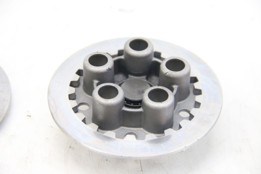 photo de EMBRAYAGE APRILIA SX 50 (2011 - 2017) - État de surface