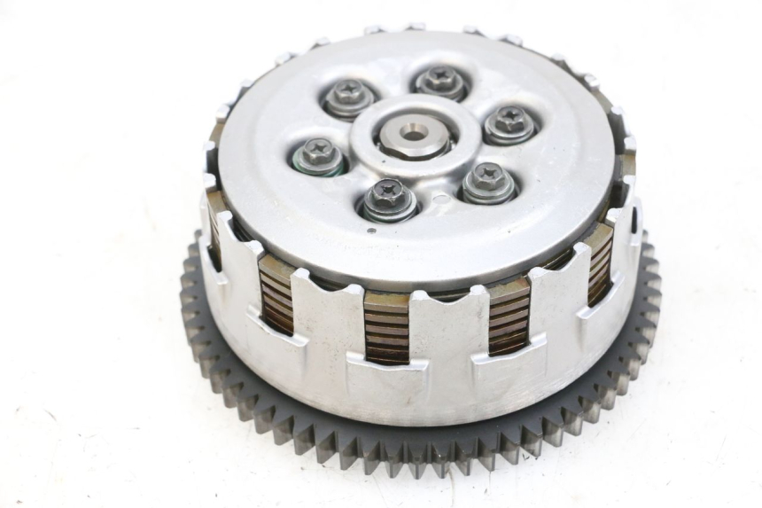 photo de EMBRAYAGE YAMAHA TDM ABS 900 (2002 - 2014) - Gros plan technique