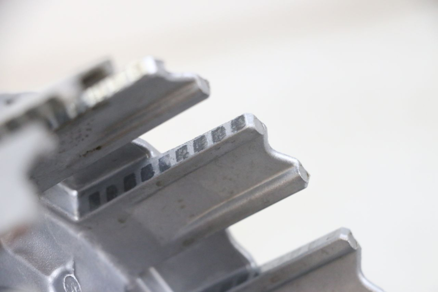 photo de EMBRAYAGE YAMAHA TDM ABS 900 (2002 - 2014) - Points de fixation