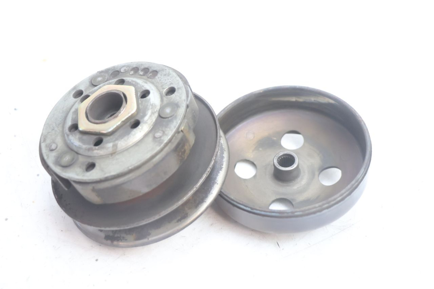 photo de EMBRAYAGE PEUGEOT TREKKER 50 (1995 - 2004) - Détail de la pièce
