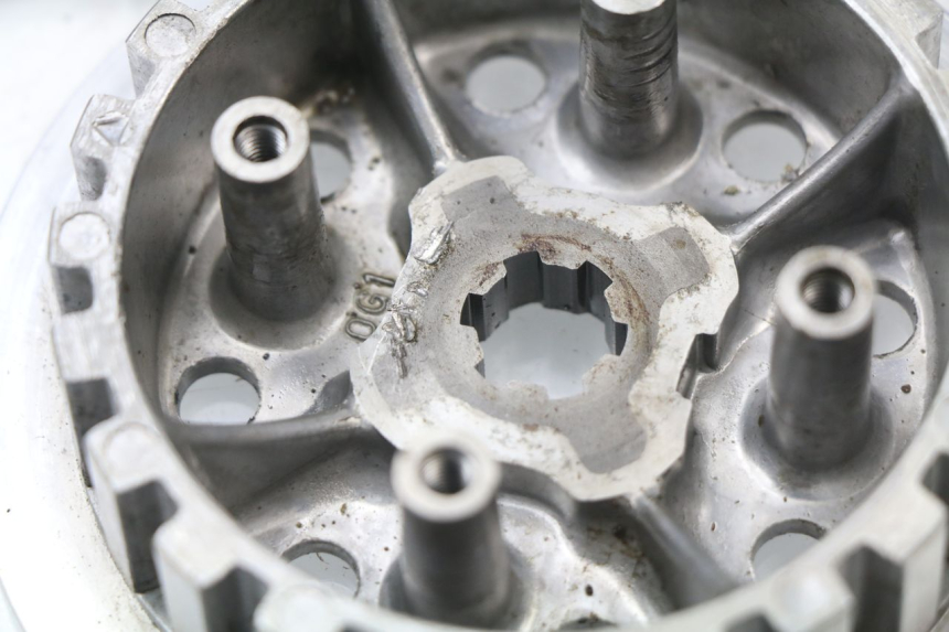 photo de EMBRAYAGE YAMAHA TTR 125 (2000 - 2020) - Pièce contrôlée